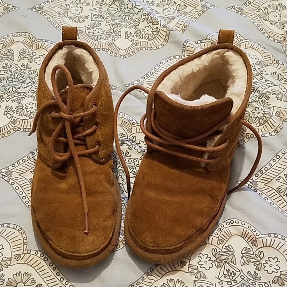 UGG Neumel Boot, Mens Size 8/41
